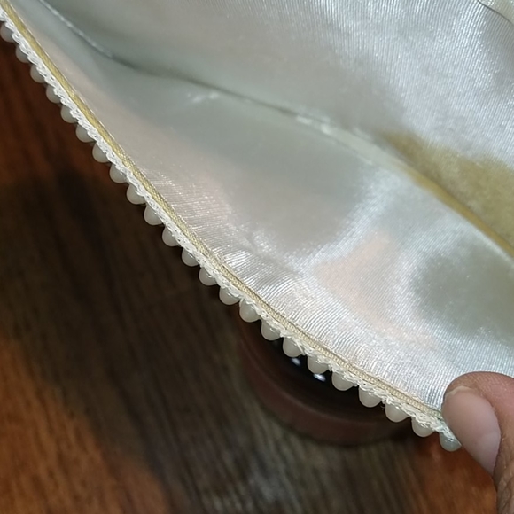 Vintage Envelope Mini Milk Pearl Clutch - Picture 4 of 5